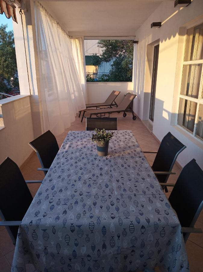 Apartman Mijic Trogir Luaran gambar