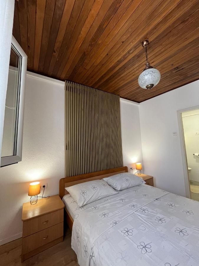 Apartman Mijic Trogir Luaran gambar