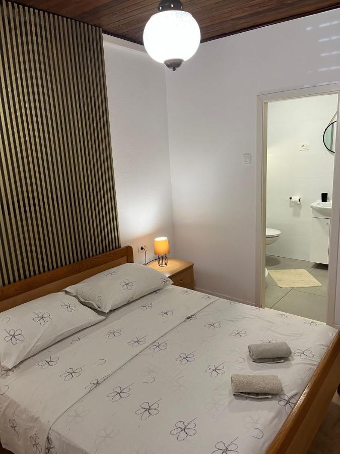 Apartman Mijic Trogir Luaran gambar